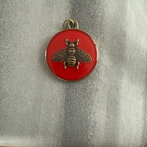 Red Bee Large Gucci vintage Charm